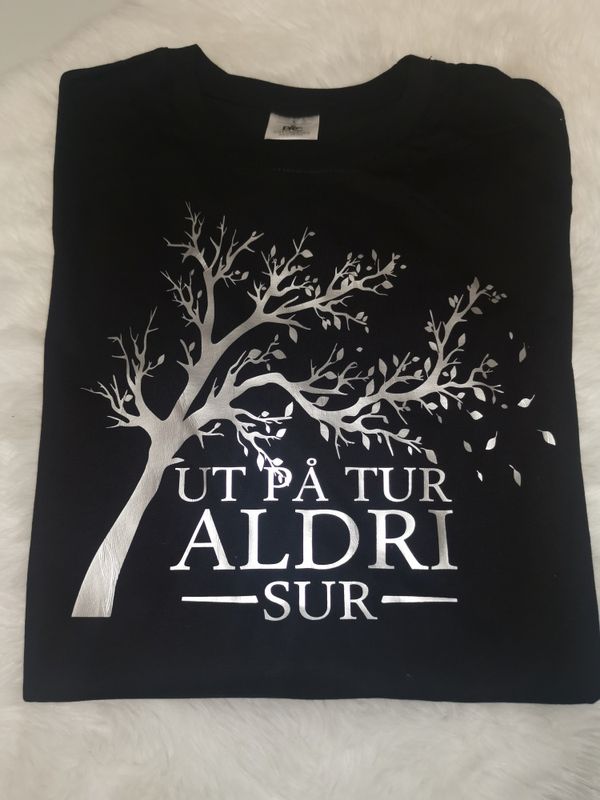 Ut på tur m/ tre